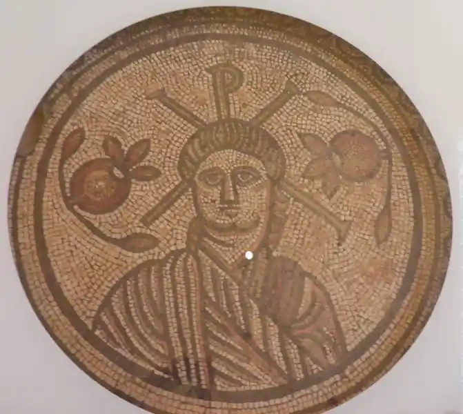Mosaic picture of Christ, Chi-rho symbol